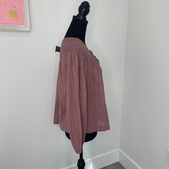 Lucky Brand Embroidered Long Sleeve Taupe Knit Top - Picture 2 of 9